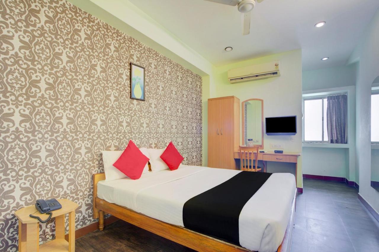 Oyo Flagship Amutha Residency 3*