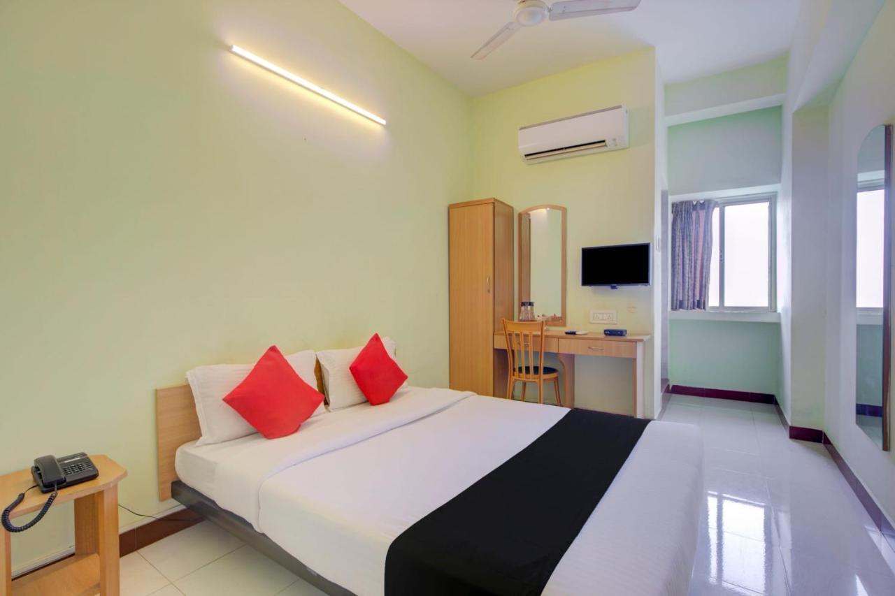 Oyo Flagship Amutha Residency 3*